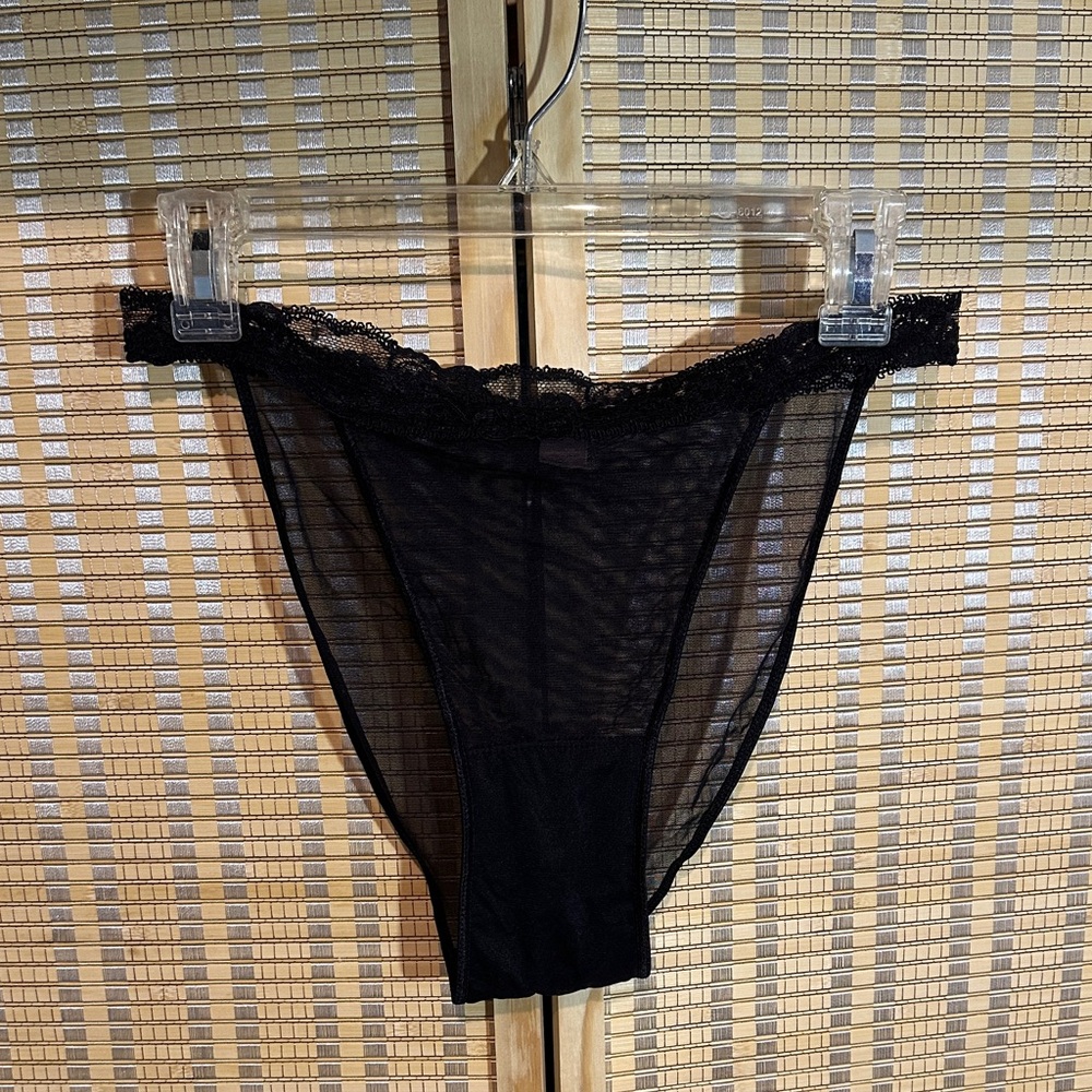 Victoria's Secret Vintage 2000 Y2K Black Mesh Lace Thong Panties Unworn Large